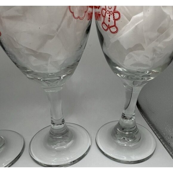 Christmas Calories Don't Count Set of 4 Wine Glasses 10oz Santa Holiday Party - Picture 10 of 13